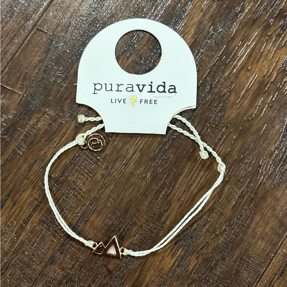 Pura Vida Cream, Rose Gold & Pearl Color Bracelet Size OS